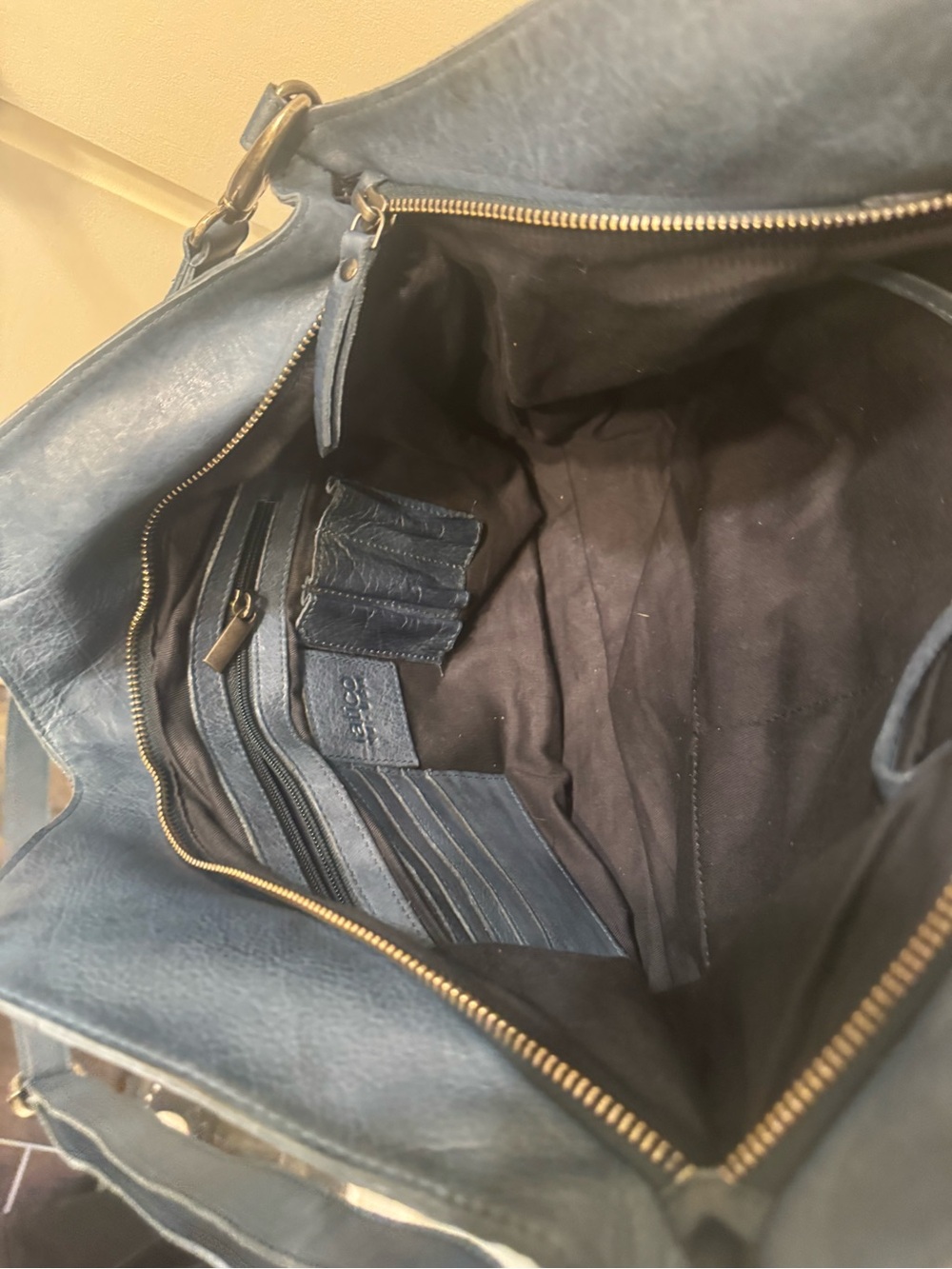 Latigo denim Blue Leather Tote with Removable Strap.. not navy - Picture 9 of 13
